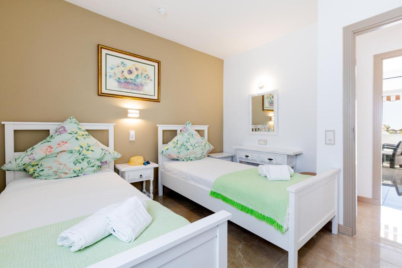 Las Floritas 23 Terrace And Swimming Pool Плая де лас Америкас Екстериор снимка