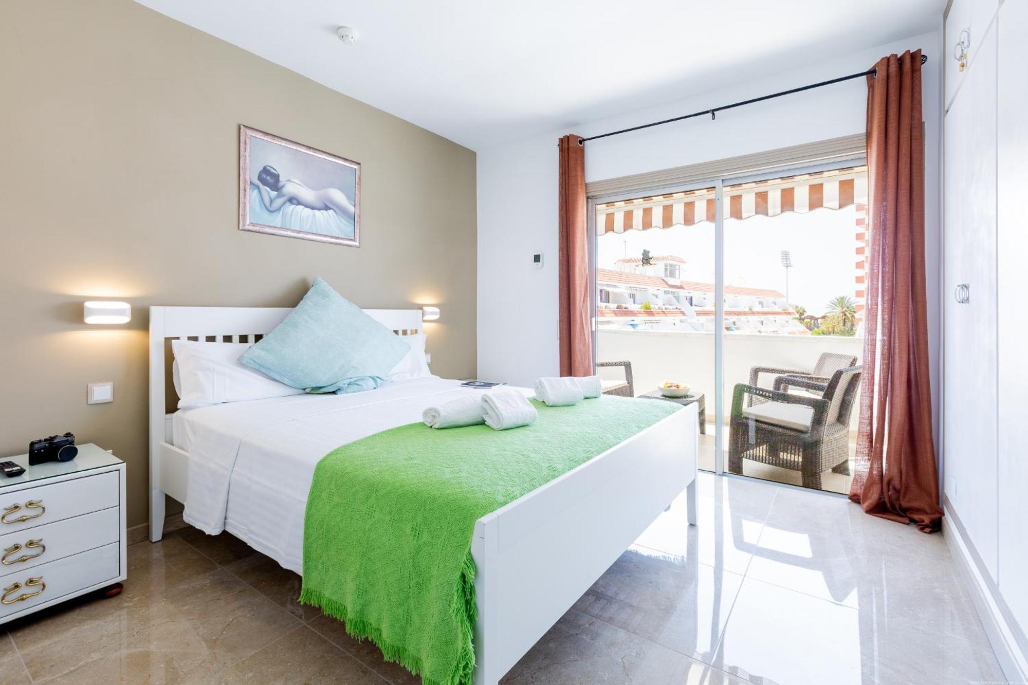 Las Floritas 23 Terrace And Swimming Pool Плая де лас Америкас Екстериор снимка